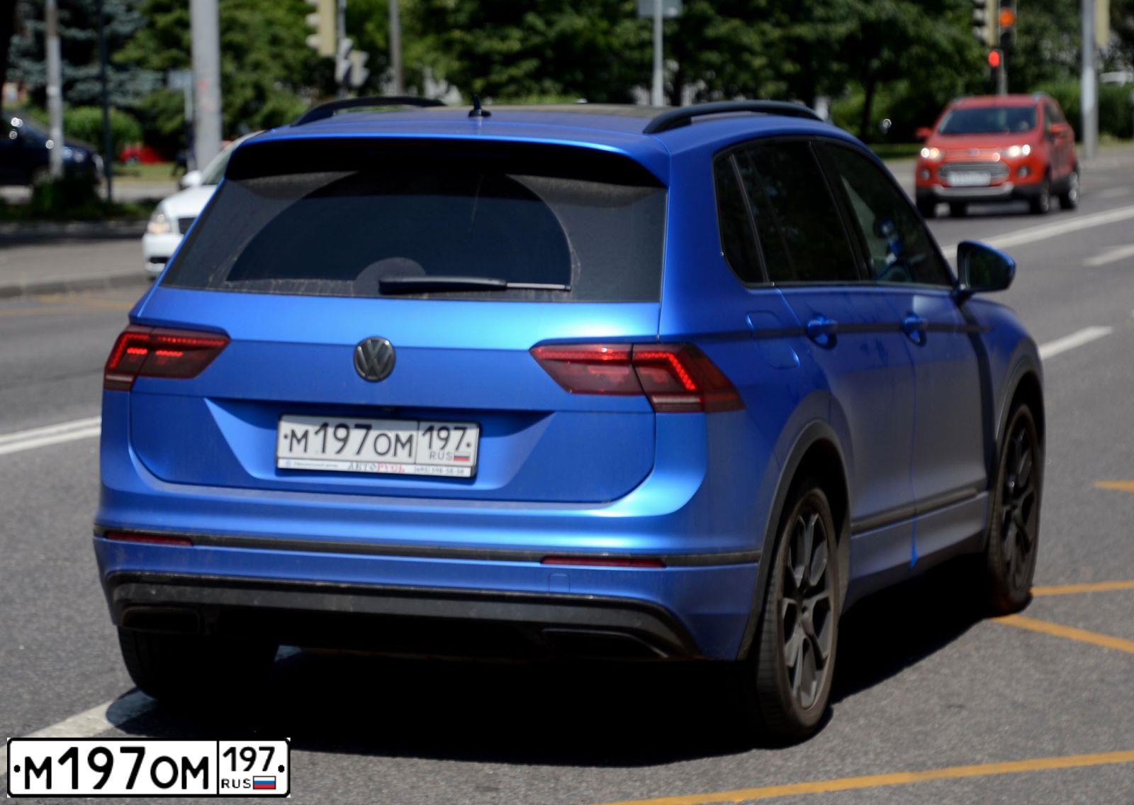 Фото автомобиля LADA 2114 SAMARA, 2013 — госномер М197ОМ197. Цвет: ВИШНЕВЫЙ ТЕМНЫЙ