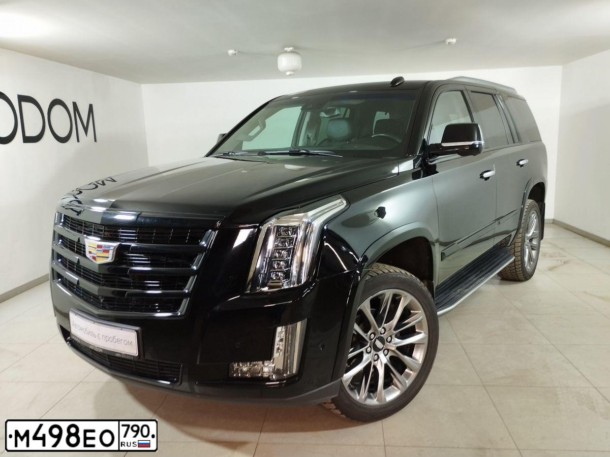 Фото автомобиля CADILLAC ESCALADE, 2019 — госномер М498ЕО790. Цвет: ЧЕРНЫЙ