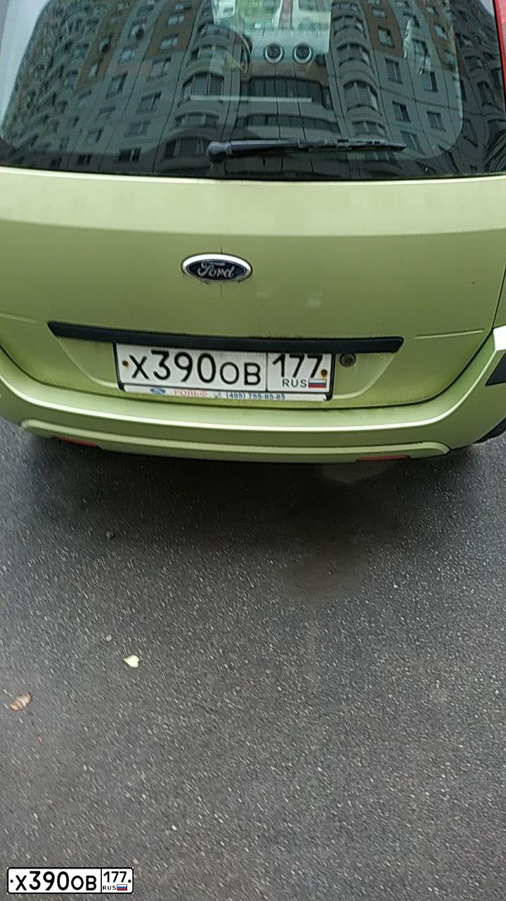 Фото автомобиля FORD FUSION, 2006 — госномер Е039ХС799. Цвет: СВЕТЛО-ЗЕЛЕНЫЙ