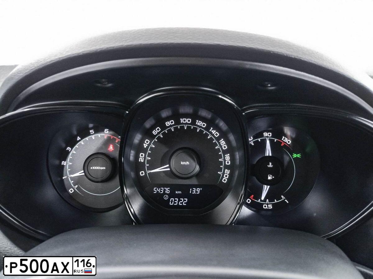 Фото автомобиля LADA VESTA, 2016 — госномер М631ТМ716. Цвет: Белый