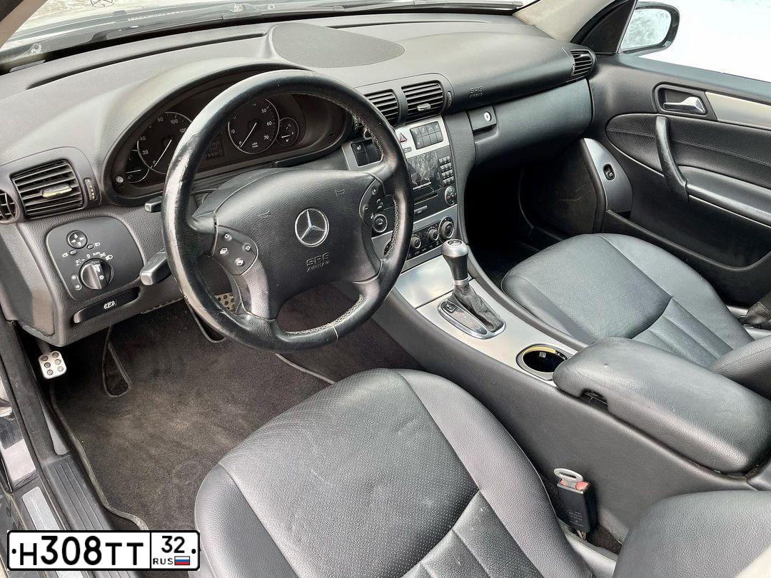 Фото автомобиля MERCEDES-BENZ C-CLASS, 2004 — госномер С071УО716