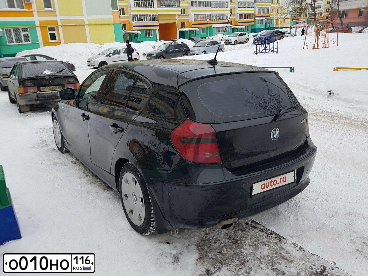 Фото автомобиля LADA 2114 SAMARA, 2010 — госномер О101НО116. Цвет: СИНЕ-ЧЕРНЫЙ