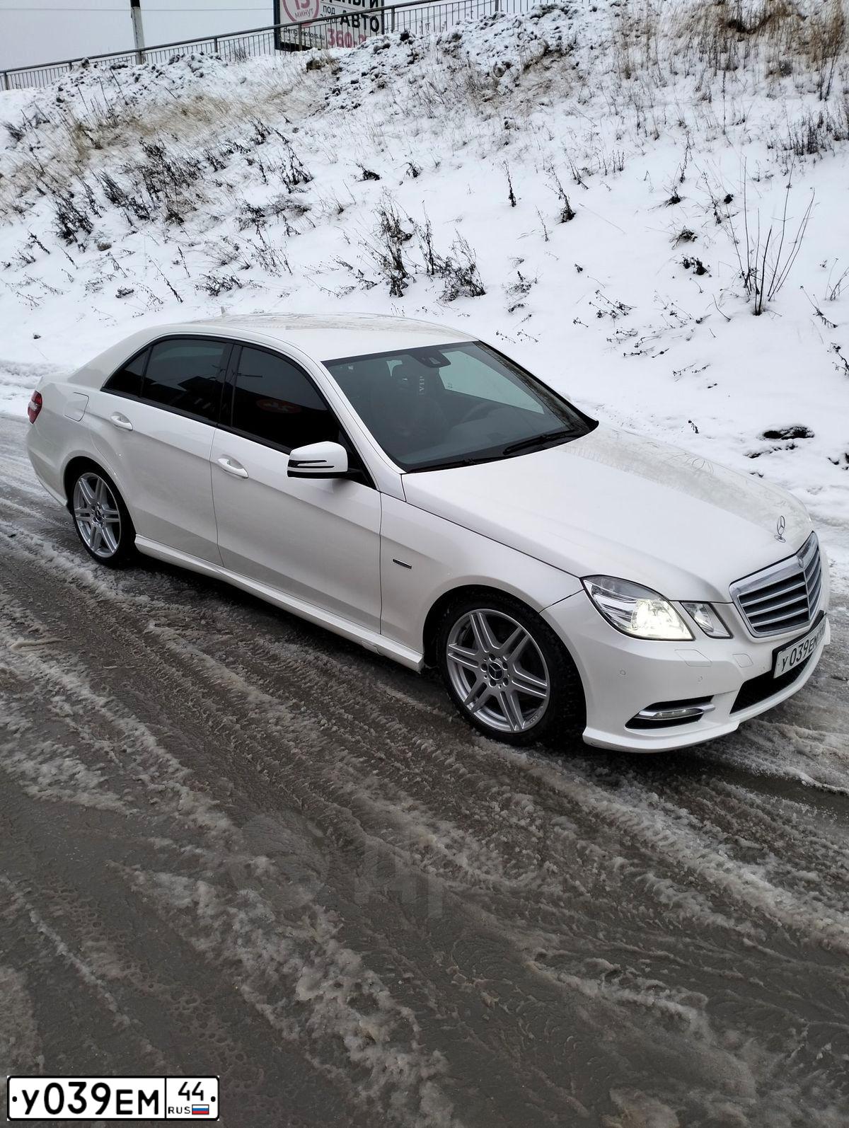 Фото автомобиля MERCEDES-BENZ E200, 2011 — госномер В208ХН37. Цвет: Белый
