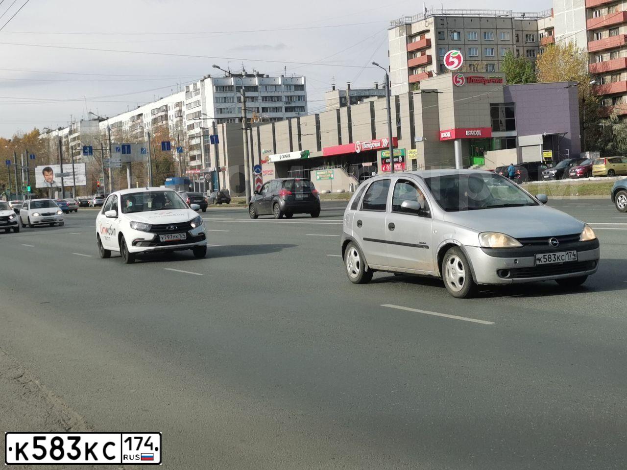 Фото автомобиля OPEL CORSA, 2001 — госномер К583КС174. Цвет: СЕРЕБРИСТЫЙ