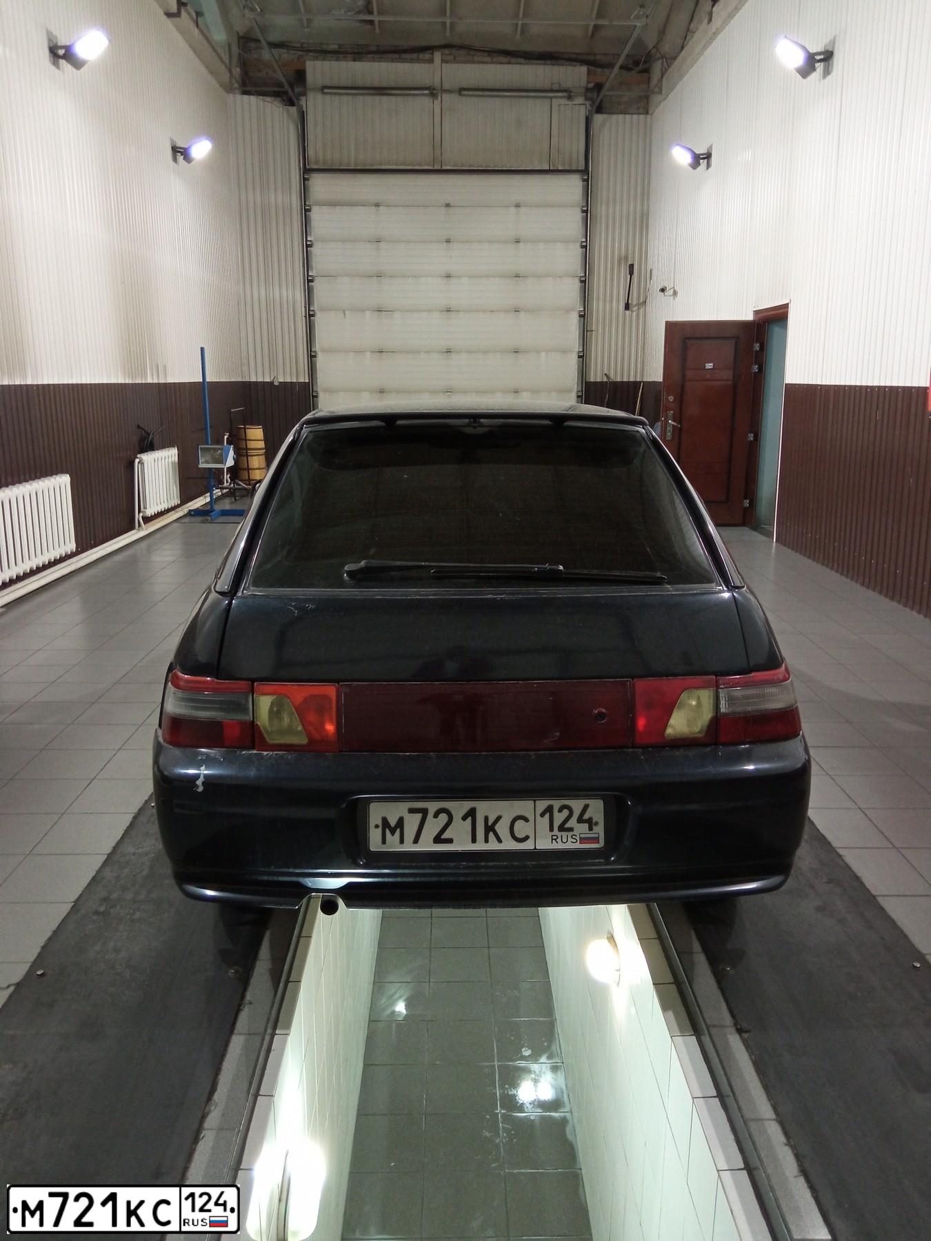 Фото автомобиля LADA 2112, 2009 — госномер М721КС124. Цвет: ЧЕРНЫЙ
