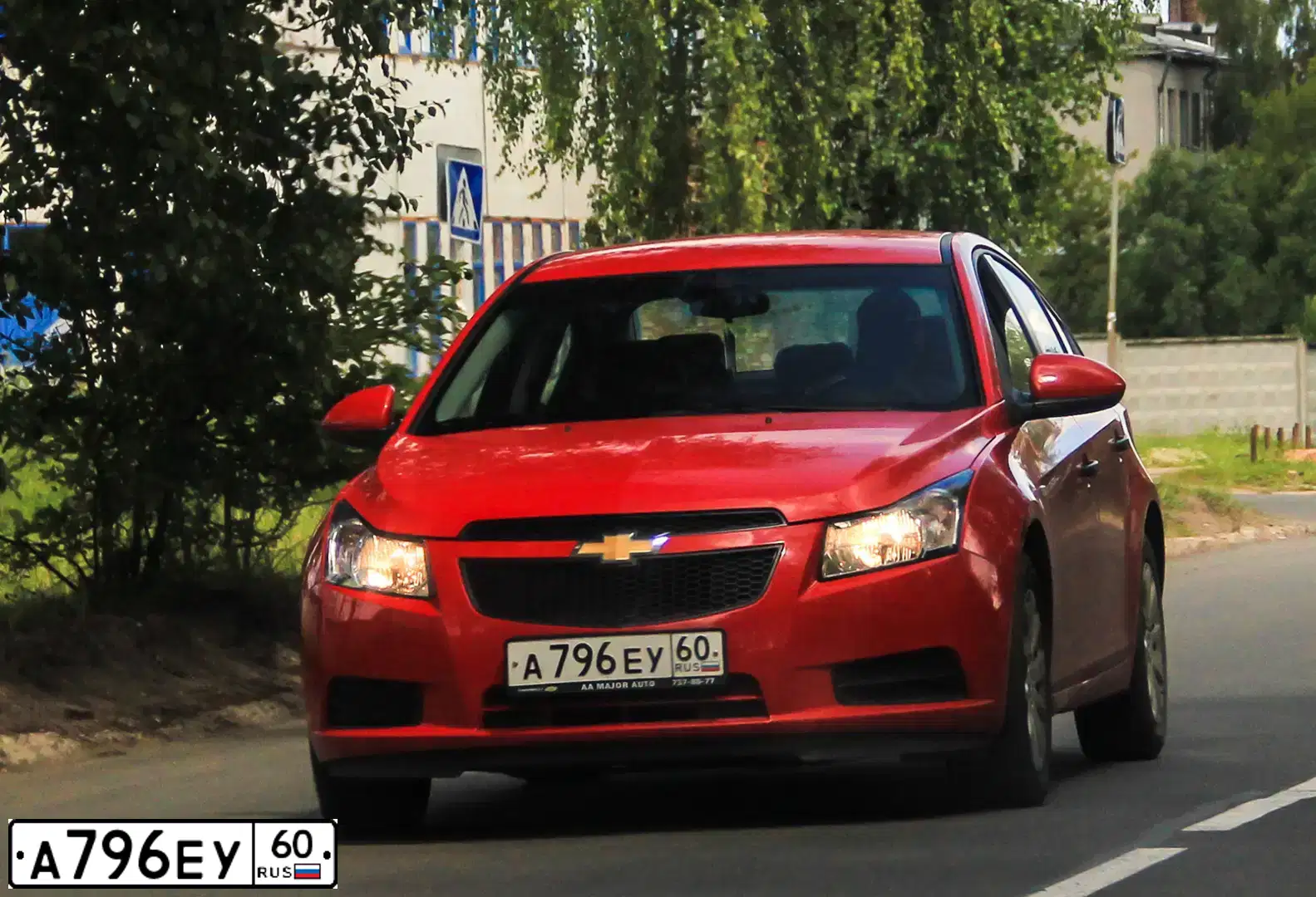 Фото автомобиля CHEVROLET CRUZE, 2011 — госномер А796ЕУ60. Цвет: КРАСНЫЙ