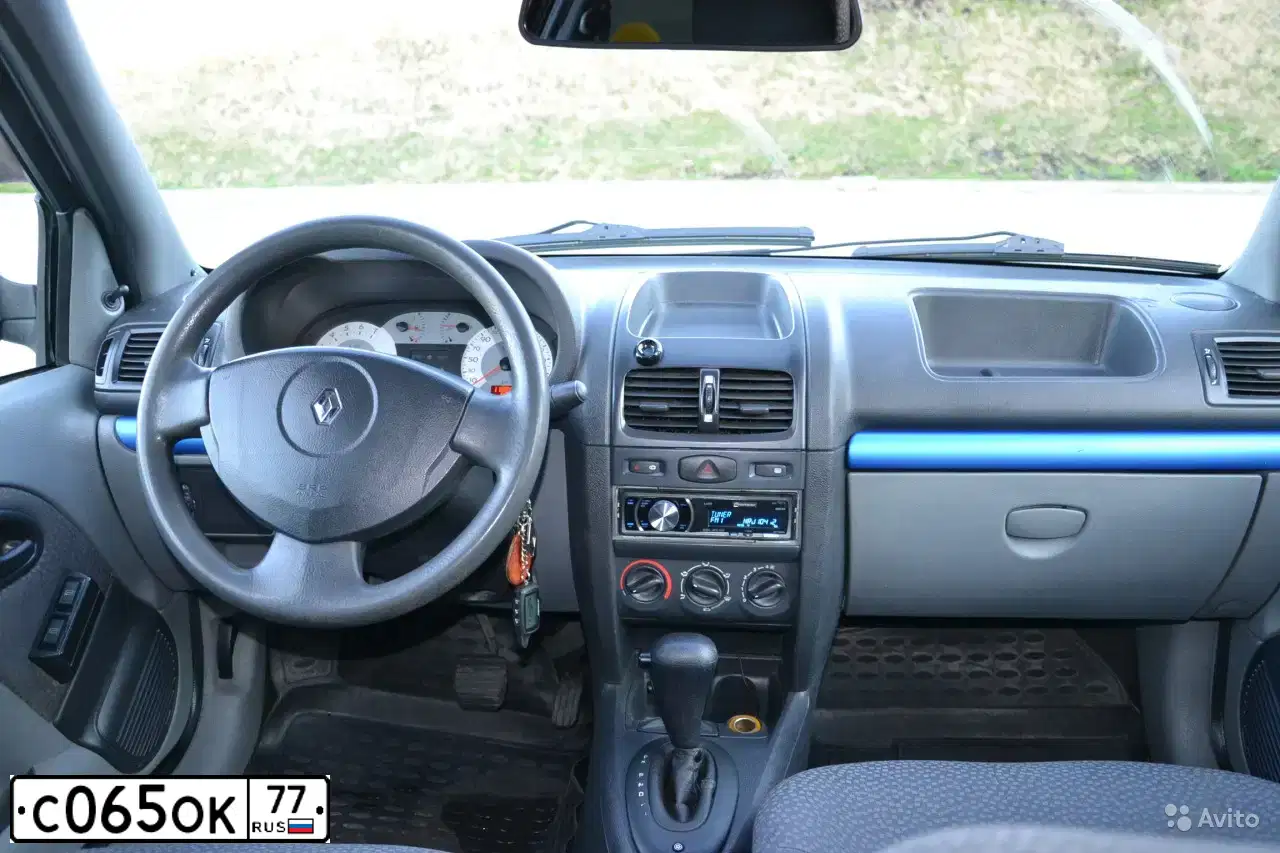 Фото автомобиля VAZ ВАЗ21093, 1995 — госномер К700КВ77. Цвет: ЧЕРНЫЙ