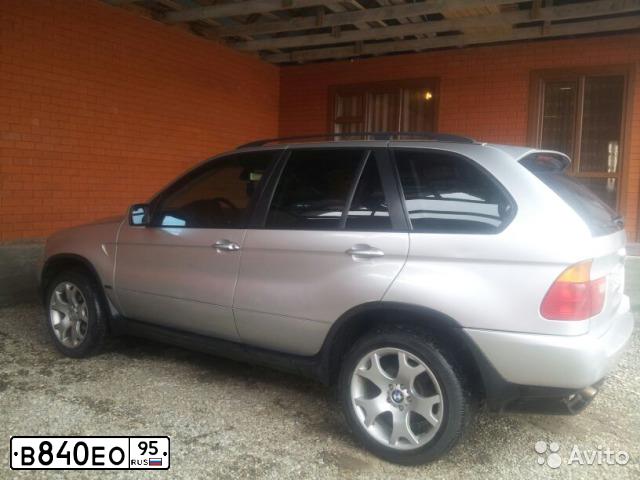 Фото автомобиля BMW X5, 2001 — госномер К222ОМ36. Цвет: СЕРЫЙ