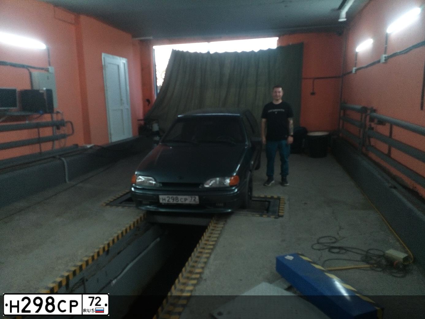 Фото автомобиля LADA 2113 SAMARA, 2011 — госномер А301КМ172. Цвет: Серо-сине-зеленый