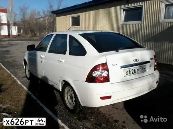 Фото автомобиля ЛАДА 217230 ЛАДА ПРИОРА, 2012 — госномер Р533УХ11. Цвет: СИНЕ-ЧЕРНЫЙ