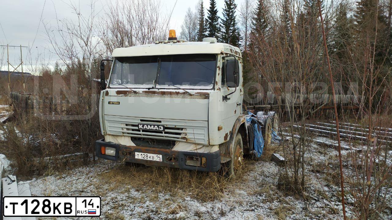Фото автомобиля KAMAZ Z 54115 6X4, 2000 — госномер Т128КВ14
