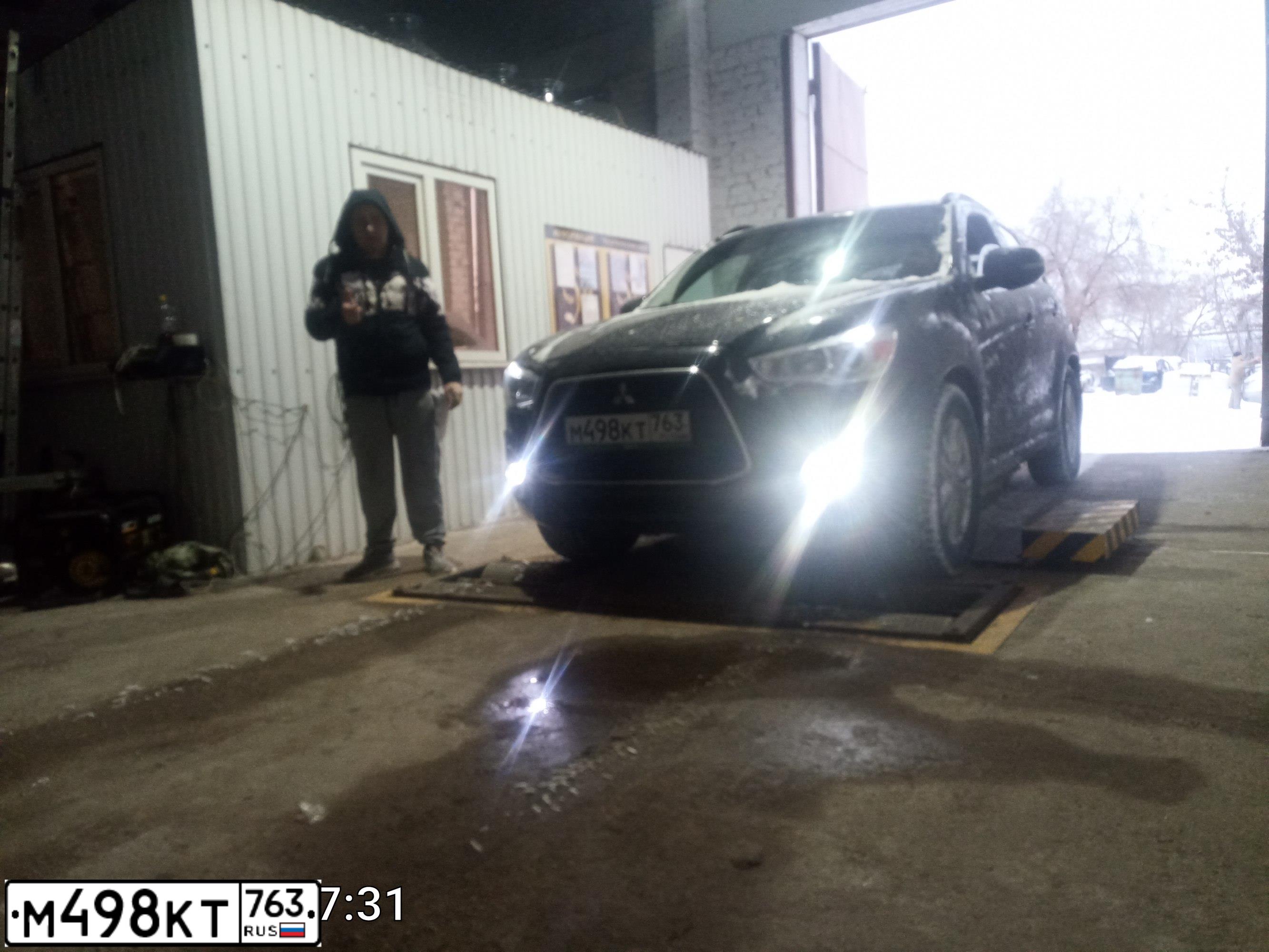 Фото автомобиля MITSUBISHI ASX, 2012 — госномер Н005ВН63. Цвет: ЧЕРНЫЙ