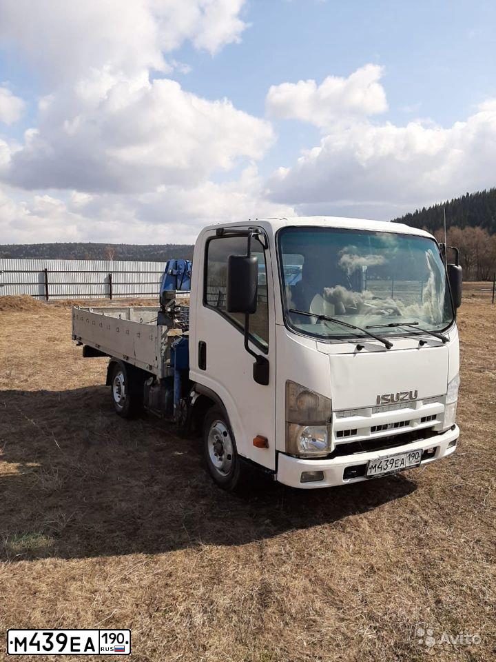 Фото автомобиля ISUZU ELF, 2010 — госномер Х962НМ193. Цвет: Белый
