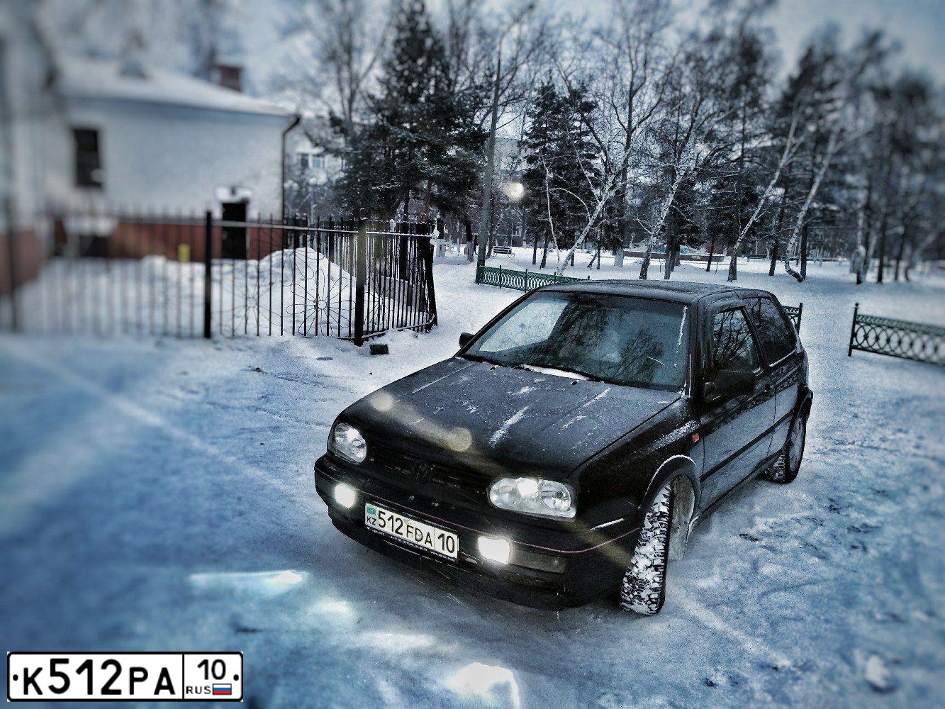 Фото автомобиля LADA 2107, 2007 — госномер Н585ЕО10. Цвет: ТЕМНО-ВИШНЕВЫЙ