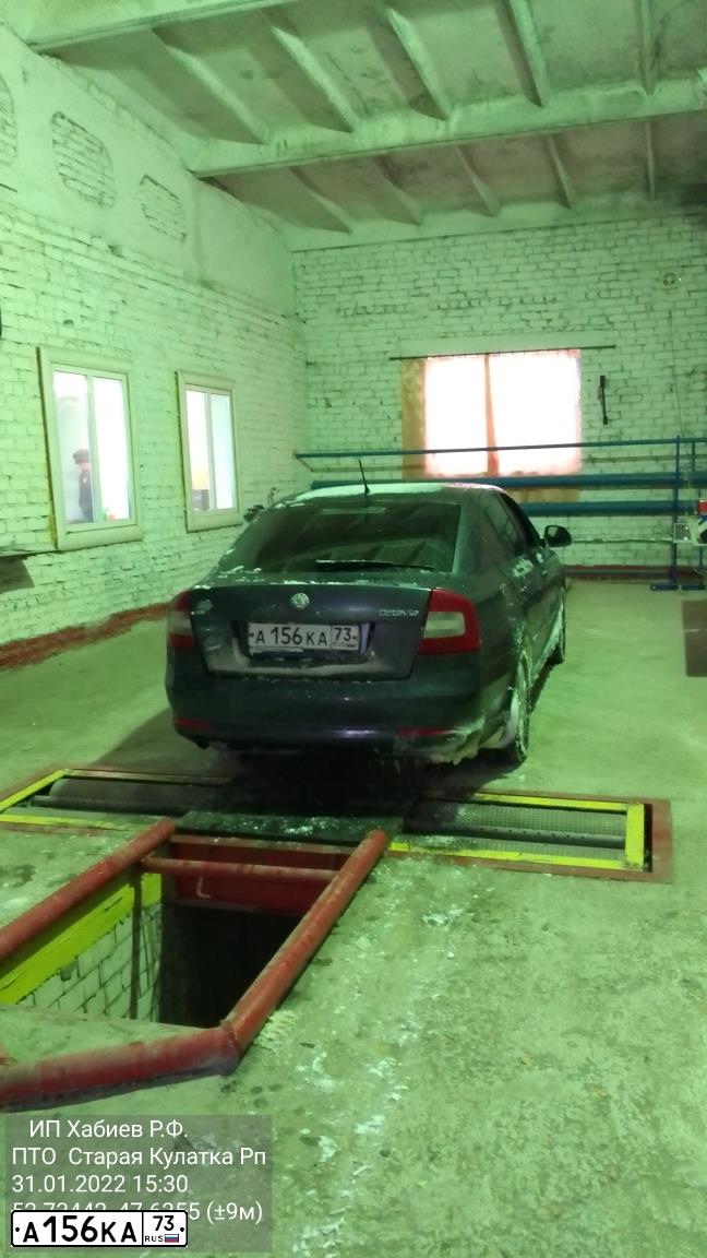 Фото автомобиля SKODA OCTAVIA, 2011 — госномер А156КА73. Цвет: СЕРЫЙ ТЕМНЫЙ