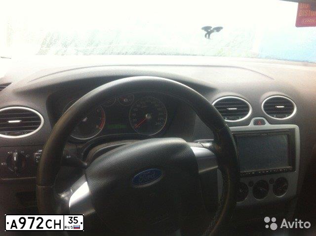 Фото автомобиля FORD FOCUS, 2005 — госномер А880ОА35. Цвет: СЕРЕБРИСТЫЙ