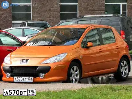Фото автомобиля PEUGEOT 307, 2005 — госномер А570ВТ178. Цвет: ЗОЛОТИСТЫЙ