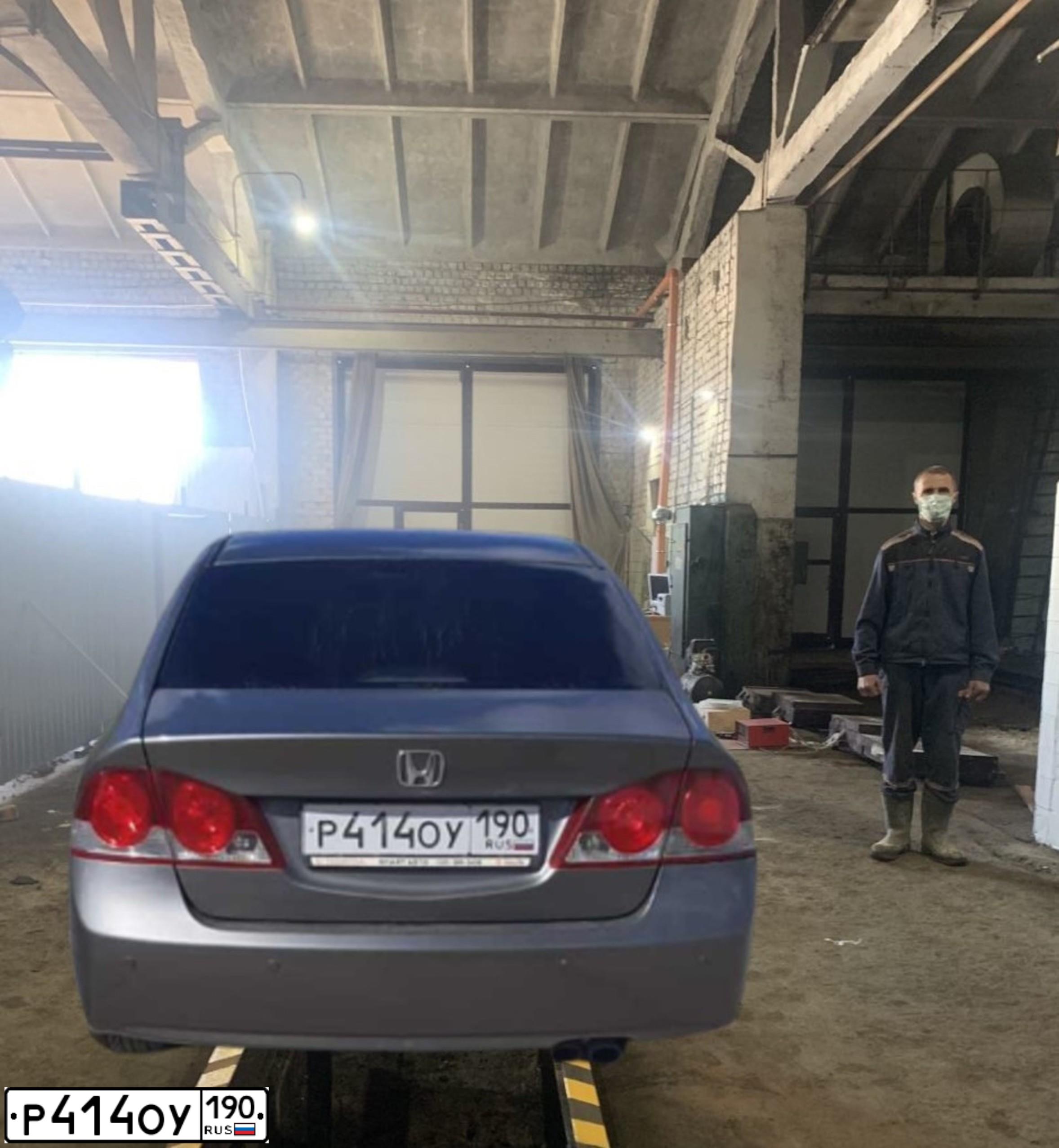 Фото автомобиля HONDA CIVIC, 2008 — госномер К102ХС33. Цвет: Серый