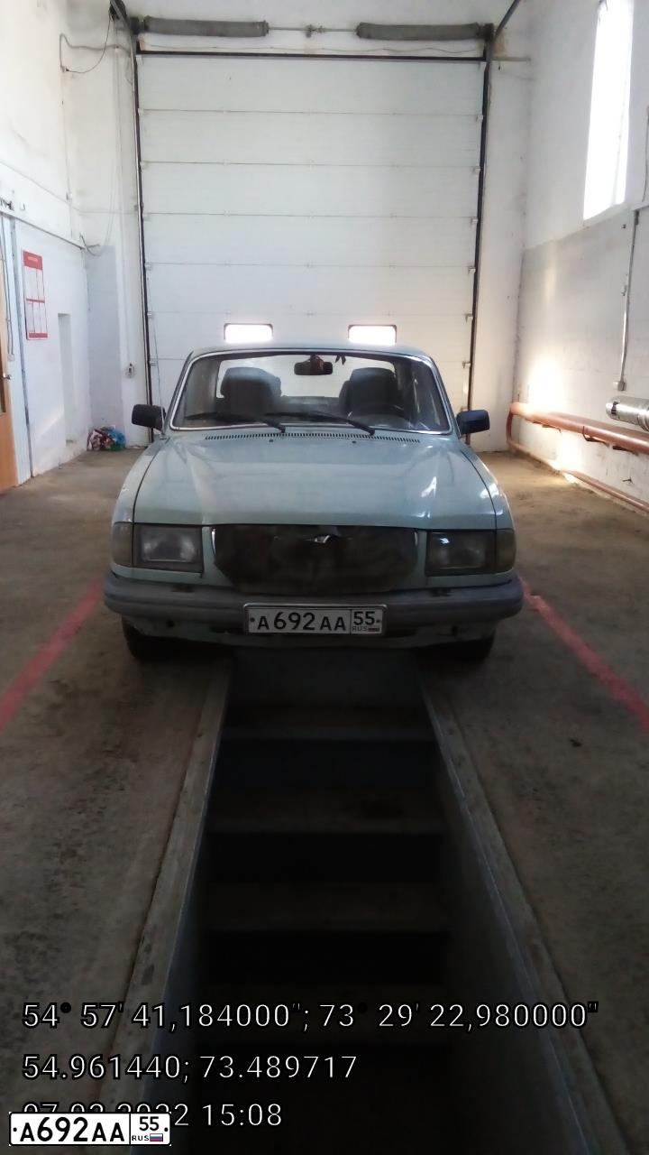 Фото автомобиля GAZ 3110 WOLGA, 1997 — госномер А692АА55. Цвет: СВЕТЛО-СЕРЫЙ