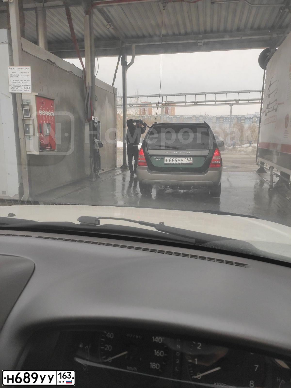 Фото автомобиля SUBARU FORESTER, 2003 — госномер О712ХО154. Цвет: ЗЕЛЕНЫЙ