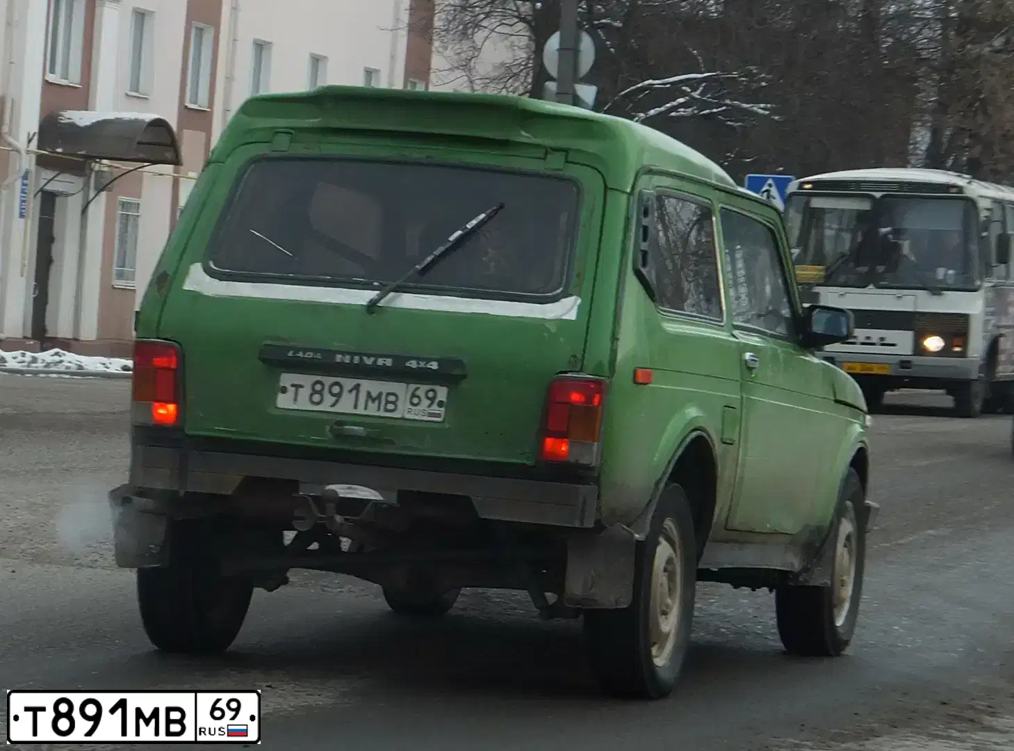 Фото автомобиля LADA 2114 SAMARA, 2007 — госномер Н080СС32. Цвет: Светло-Серебристый металлик