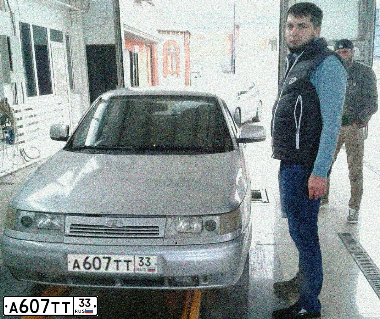 Фото автомобиля ВАЗ 21104, 2006 — госномер Е797УР33. Цвет: СВЕТЛО СЕРЕБРИСТЫЙ МЕТАЛЛ
