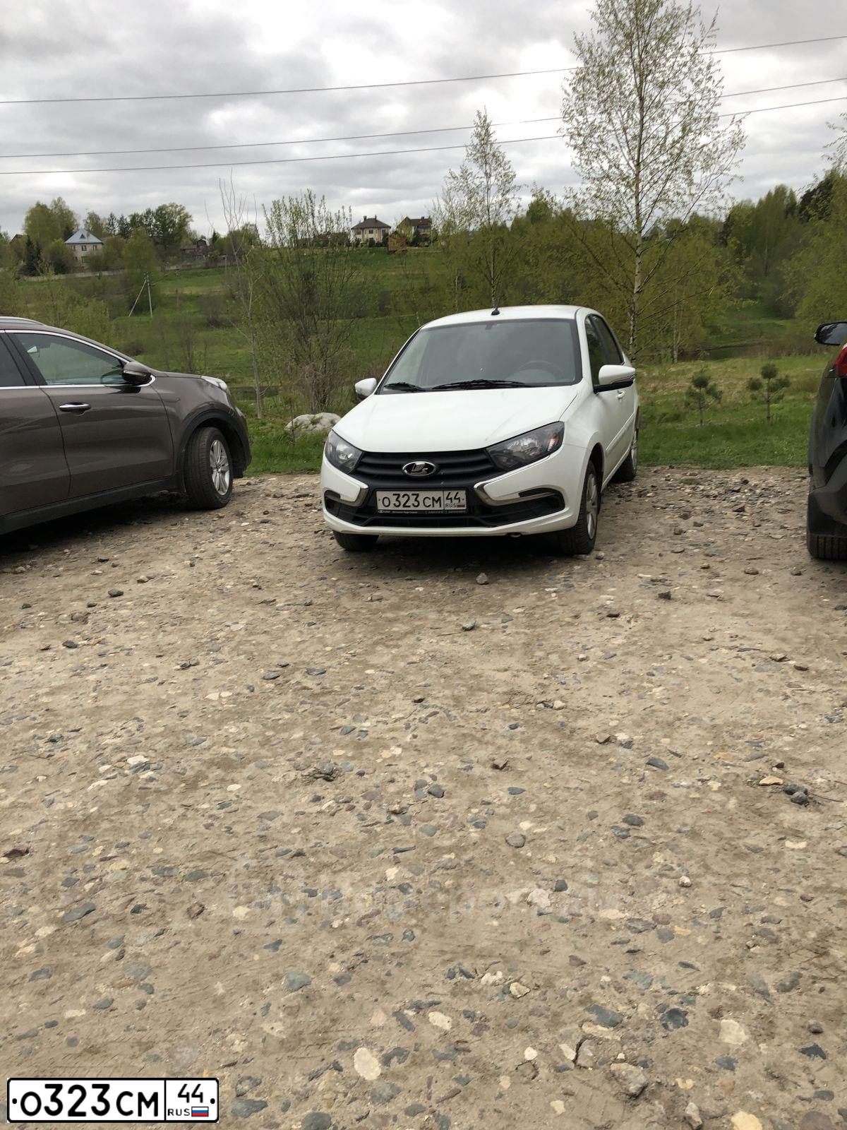 Фото автомобиля LADA GRANTA, 2021 — госномер У170ВС76. Цвет: Белый