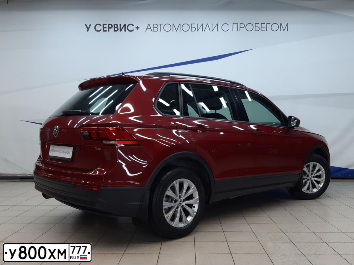 Фото автомобиля VOLKSWAGEN TIGUAN, 2017 — госномер К641ЕХ977