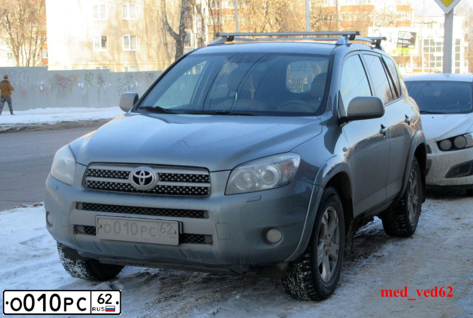 Фото автомобиля PEUGEOT BOXER, 2013 — госномер В010РС62. Цвет: Белый