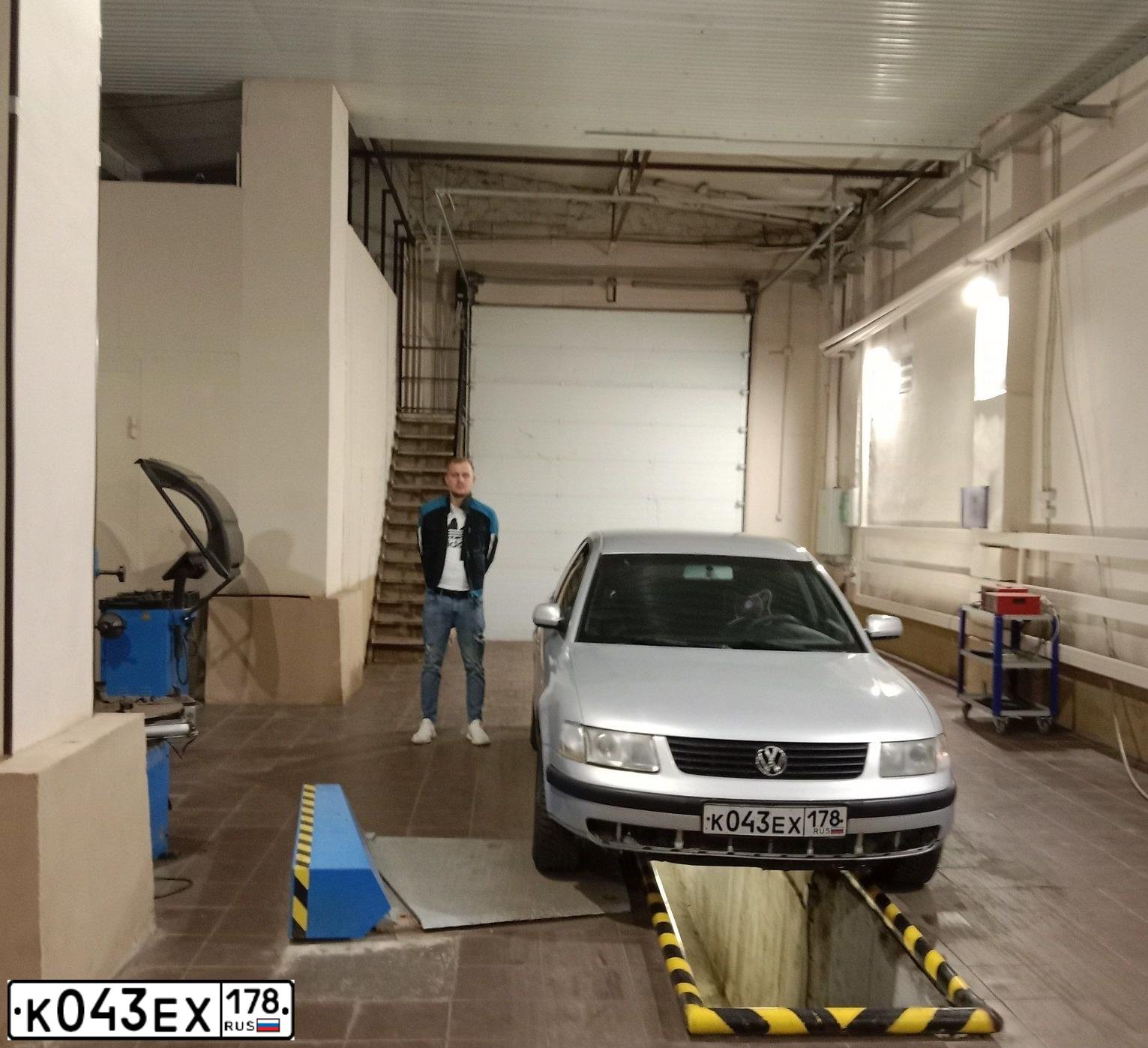 Фото автомобиля VOLKSWAGEN PASSAT, 1998 — госномер К572РВ147