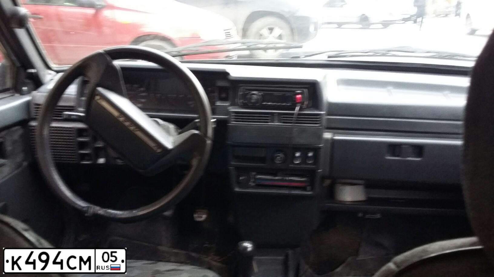 Фото автомобиля LADA 2109 SAMARA, 2001 — госномер К494СМ05. Цвет: ЯРКО-БЕЛЫЙ