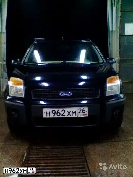 Фото автомобиля FORD FUSION, 2006 — госномер Н962ХМ26. Цвет: ЧЕРНЫЙ