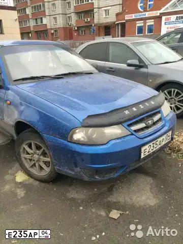 Фото автомобиля LADA 2107, 2011 — госномер В238РТ122. Цвет: СЕРЕБРИСТЫЙ