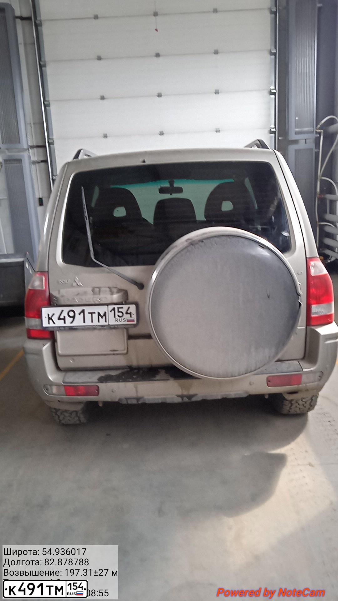 Фото автомобиля MITSUBISHI PAJERO, 2006 — госномер К491ТМ154. Цвет: БЕЖЕВЫЙ