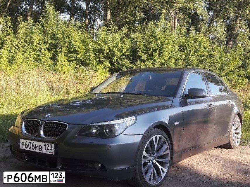 Фото автомобиля BMW SERIE 5, 2005 — госномер Н666ТК48. Цвет: БЕЛЫЙ(ТЕМНО-СЕРЫЙ)