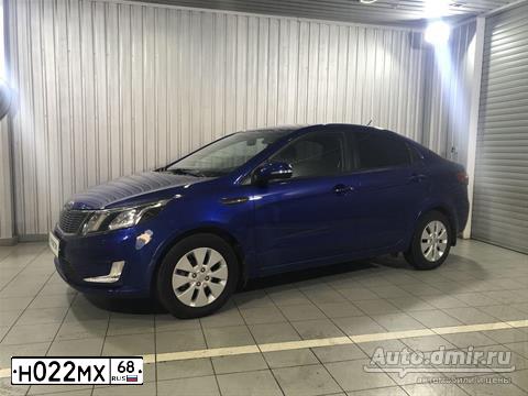 Фото автомобиля KIA RIO, 2013 — госномер Н022МХ68. Цвет: синий
