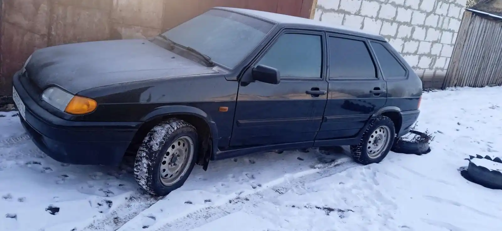 Фото автомобиля LADA 2114, 2013 — госномер Т962АХ181. Цвет: СИНЕ-ЧЕРНЫЙ