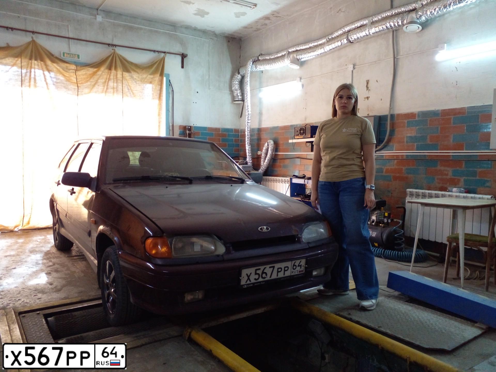 Фото автомобиля LADA 2114, 2012 — госномер О182МХ134