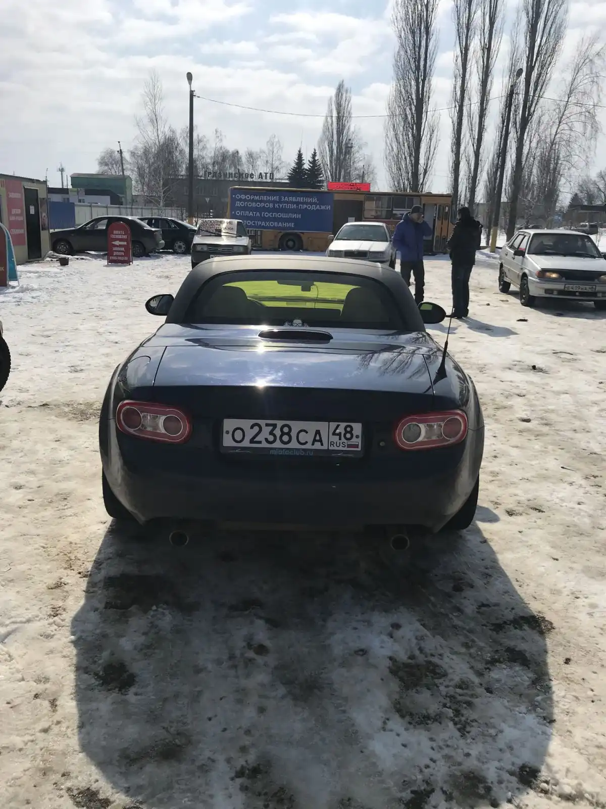 Фото автомобиля LADA 2115 SAMARA, 2001 — госномер Е419НА48. Цвет: СВЕТ СЕРЕБ МЕТАЛЛ