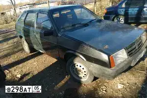 Фото автомобиля LADA 2109 SAMARA, 1999 — госномер Е798КВ97. Цвет: ЗЕЛЕНЫЙ