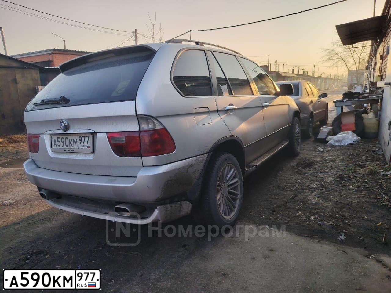 Фото автомобиля BMW X5, 2003 — госномер А590КМ977. Цвет: СЕРЕБРИСТЫЙ