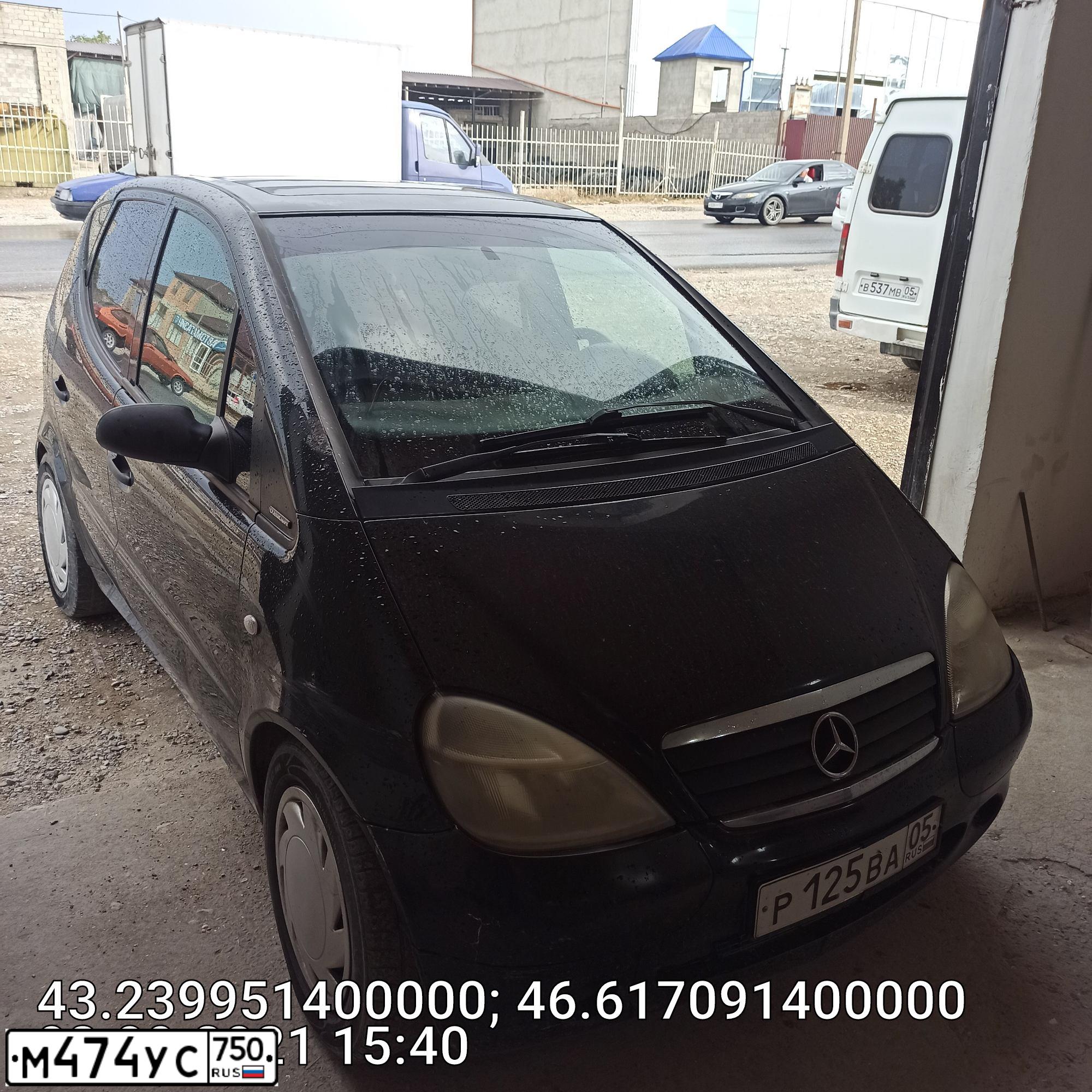 Фото автомобиля MERCEDES A-KLASSE, 2000 — госномер Р125ВА05. Цвет: ЧЕРНЫЙ