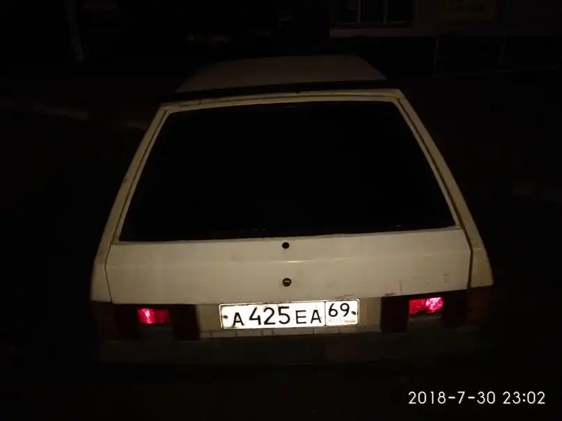 Фото автомобиля VAZ 2109 SAMARA, 1991 — госномер А425ЕА69. Цвет: БЕЛЫЙ