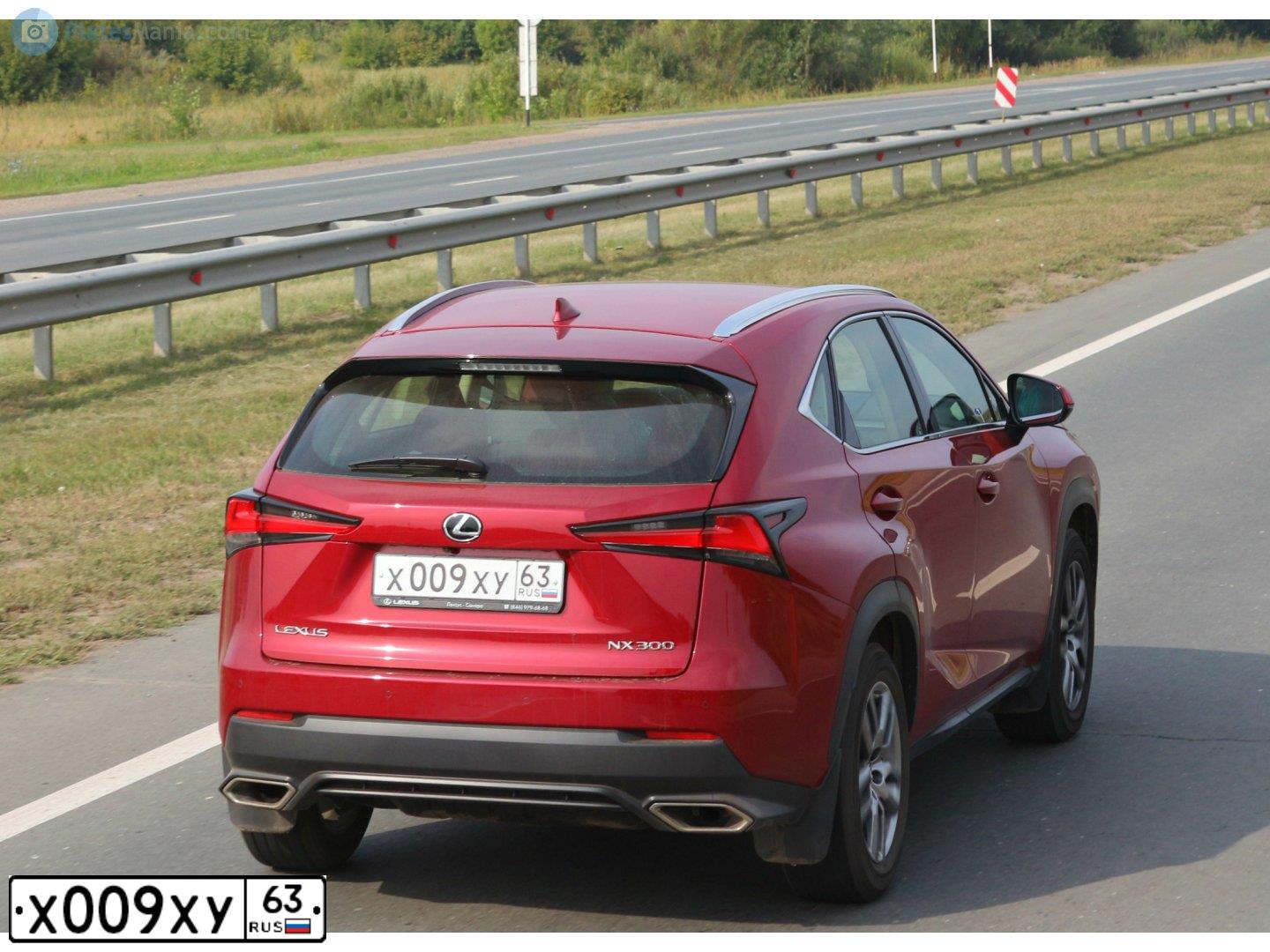 Фото автомобиля LADA 2110 LADA, 1999 — госномер Х009ХУ63. Цвет: Серебристо-зелено-голубой