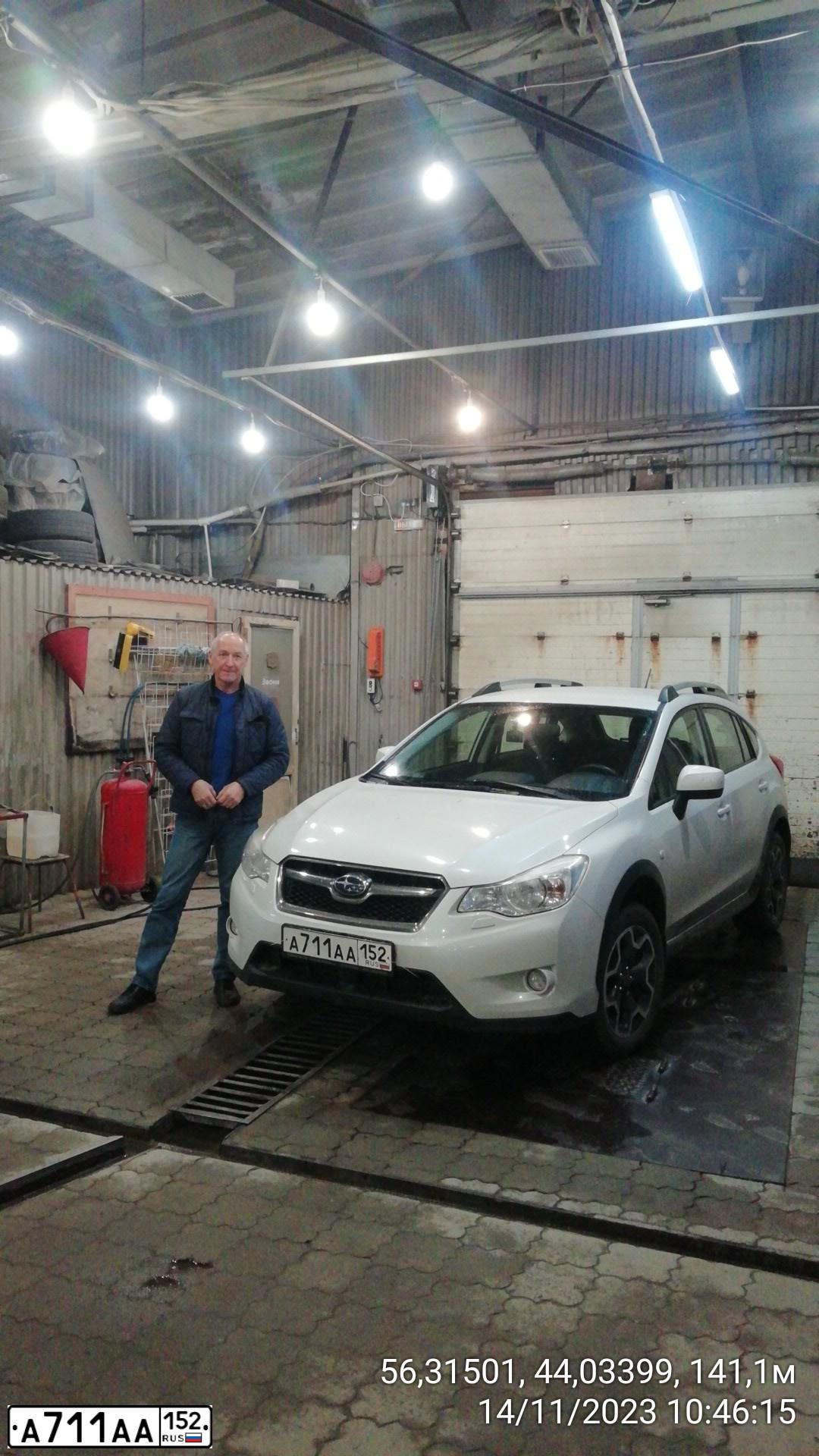 Фото автомобиля SUBARU IMPREZA, 2012 — госномер О408ОО52. Цвет: Белый