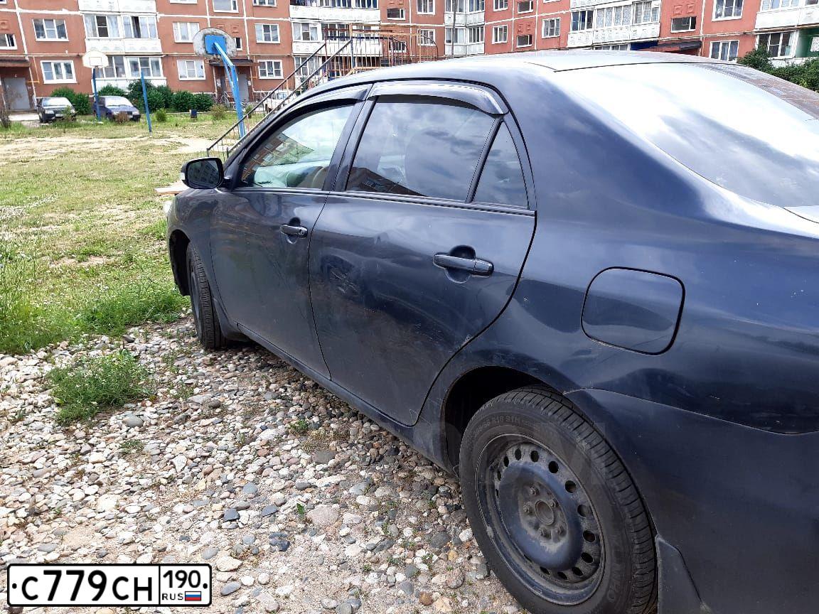 Фото автомобиля TOYOTA COROLLA, 2011. Цвет: ЧЕРНЫЙ