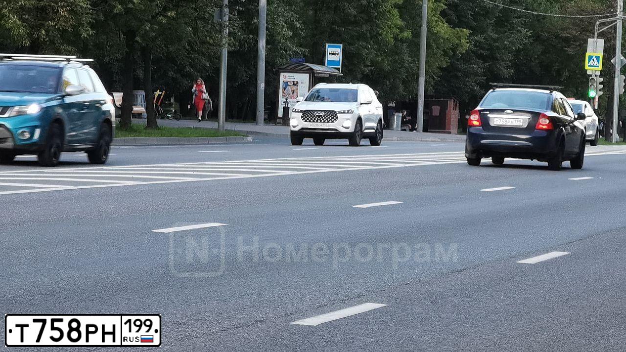 Фото автомобиля CHEVROLET LACETTI, 2008 — госномер М014ТС33. Цвет: ЧЕРНЫЙ