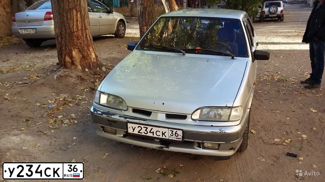 Фото автомобиля LADA 2115 SAMARA, 2003 — госномер У234СК36. Цвет: СЕРЕБРИСТЫЙ