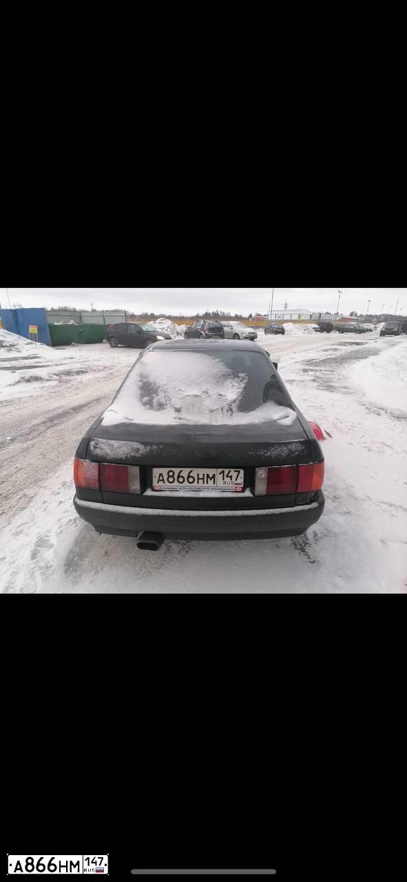 Фото автомобиля AUDI 80, 1991 — госномер К708ТО147. Цвет: Темно-синий