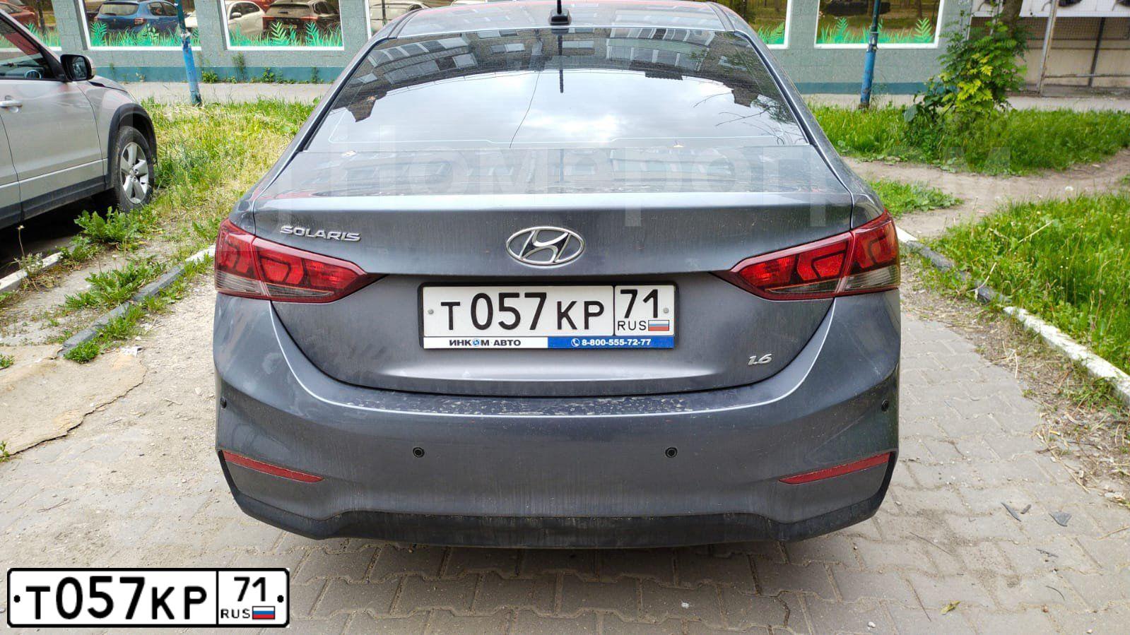 Фото автомобиля HYUNDAI SOLARIS, 2018 — госномер Х979ЕХ136. Цвет: СЕРЫЙ
